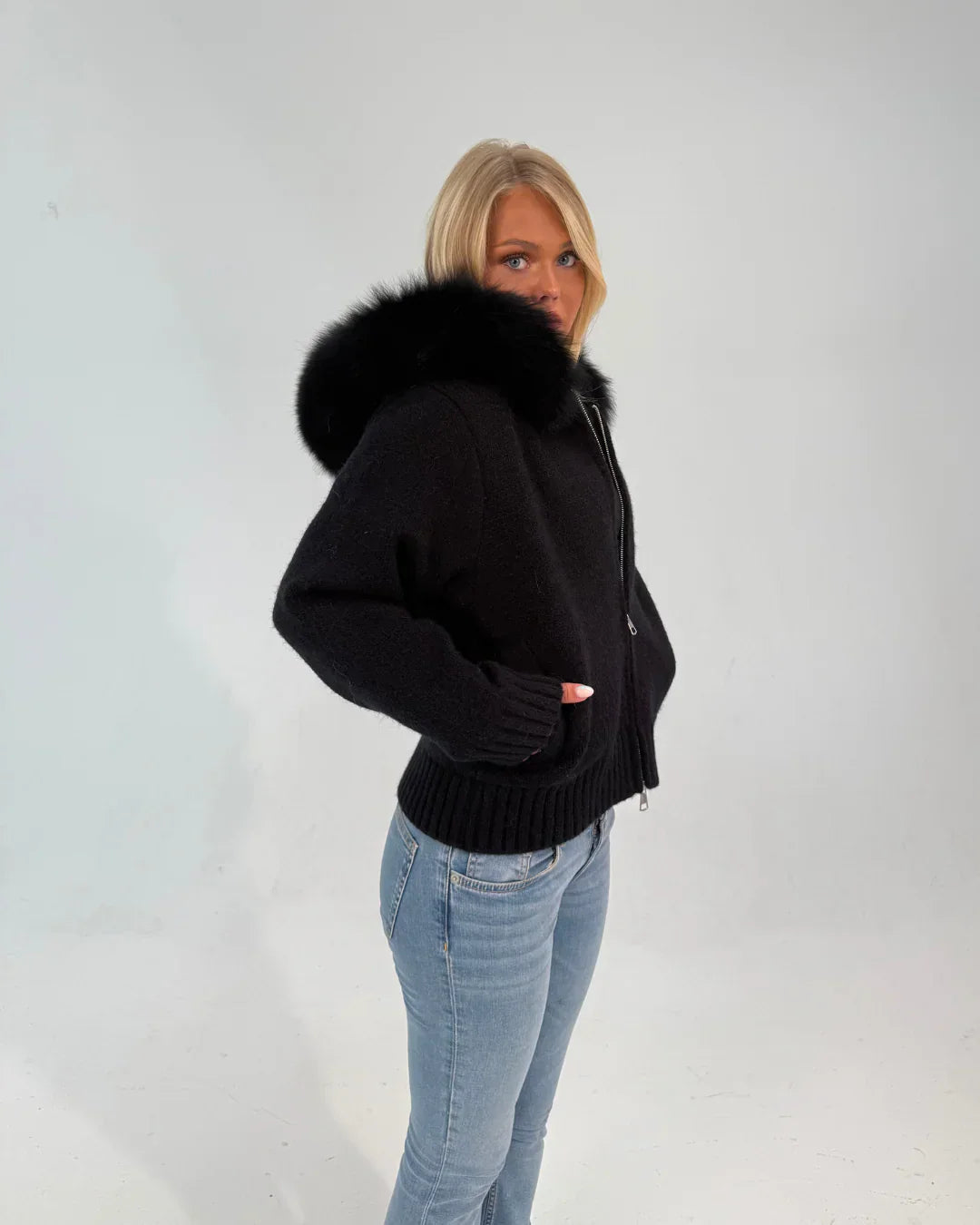 Numero - Fur Jacket Satin - Black