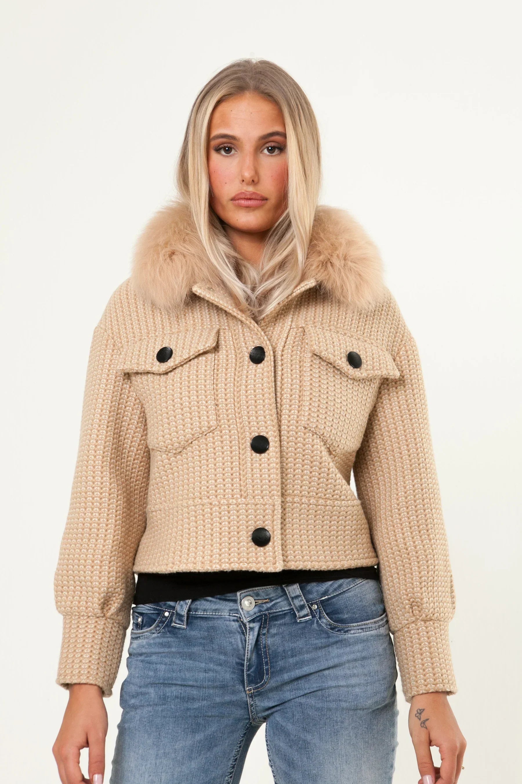 Numero - Button Up Wool Jacket - Beige